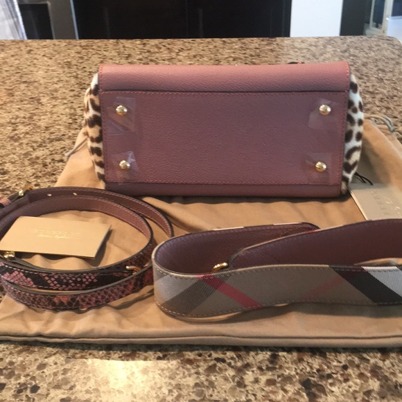Sold NWT Burberry Buckle Handbag - Picture 4 of 8